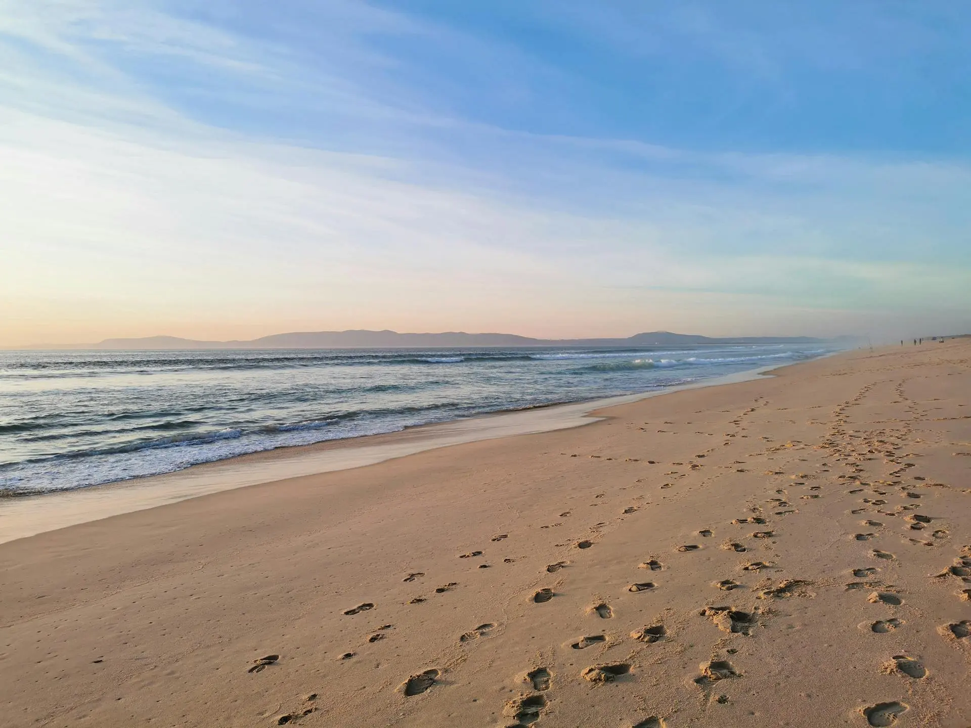 Plage de Comporta au coucher de soleil, Portugal