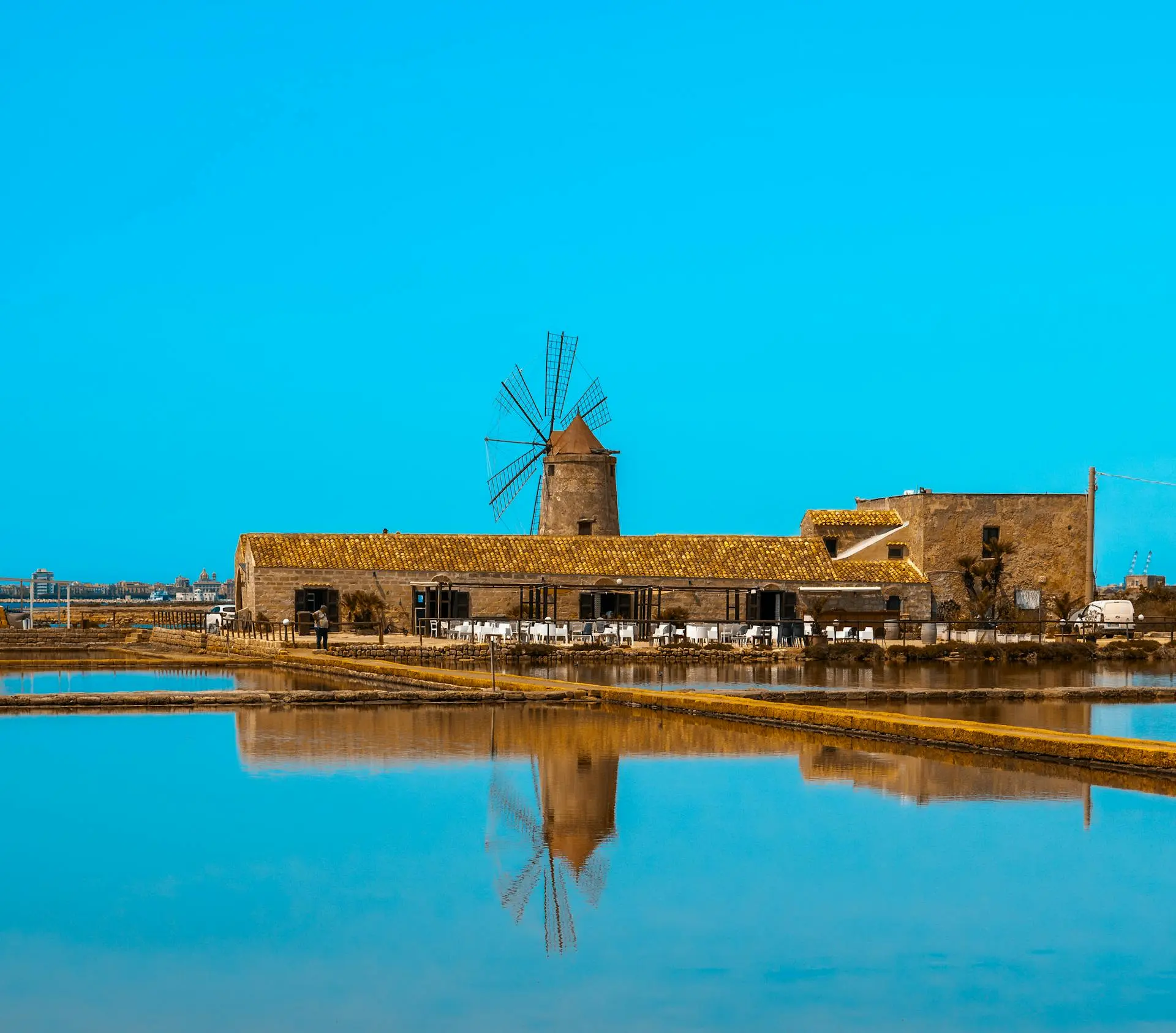 Moulin à vent et marais salants du Stagnone, Sicile
